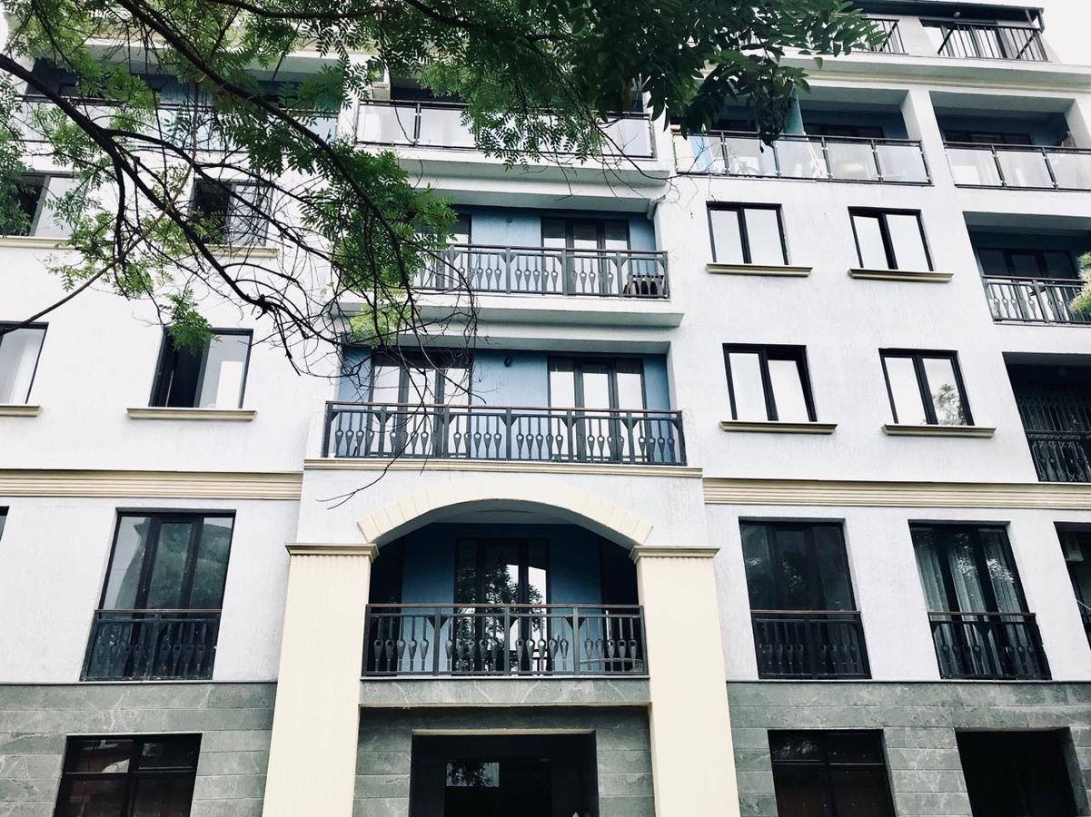 City Center Apartments By Happy Place Tbilisi Exterior photo